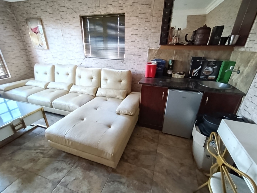 3 Bedroom Property for Sale in Vista Park Free State